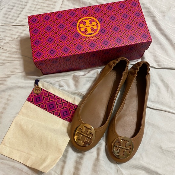 SOLD NEW Tory Burch Minnie Flats Royal Tan sz 10 - Picture 2 of 5